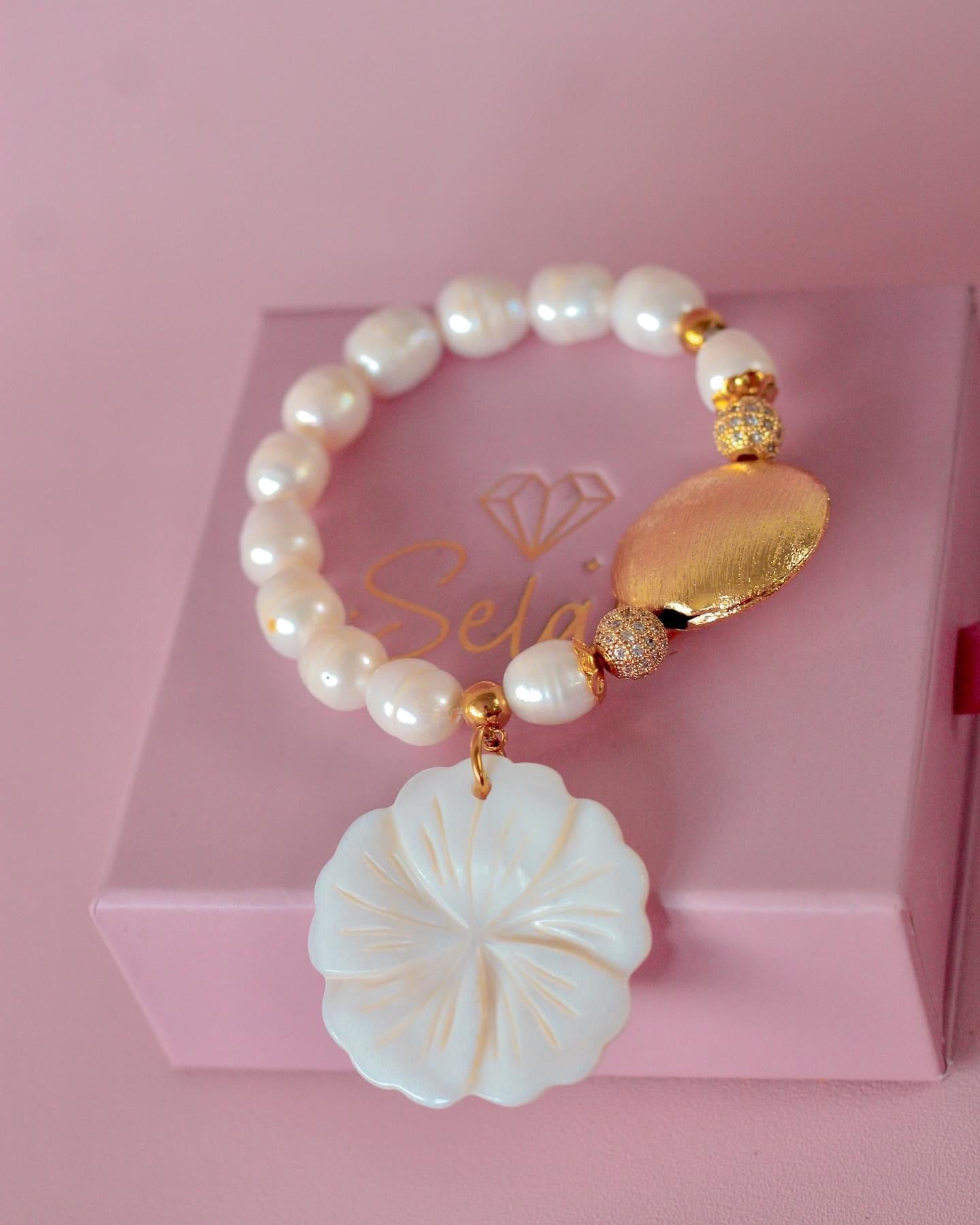 Pulsera Perlas & Flor